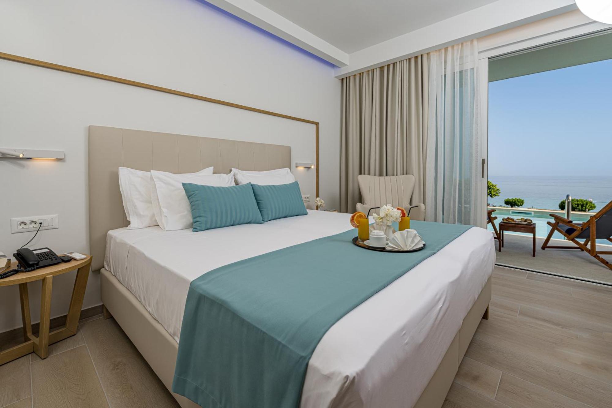 Mirage Bleu Hotel Tragaki Bagian luar foto
