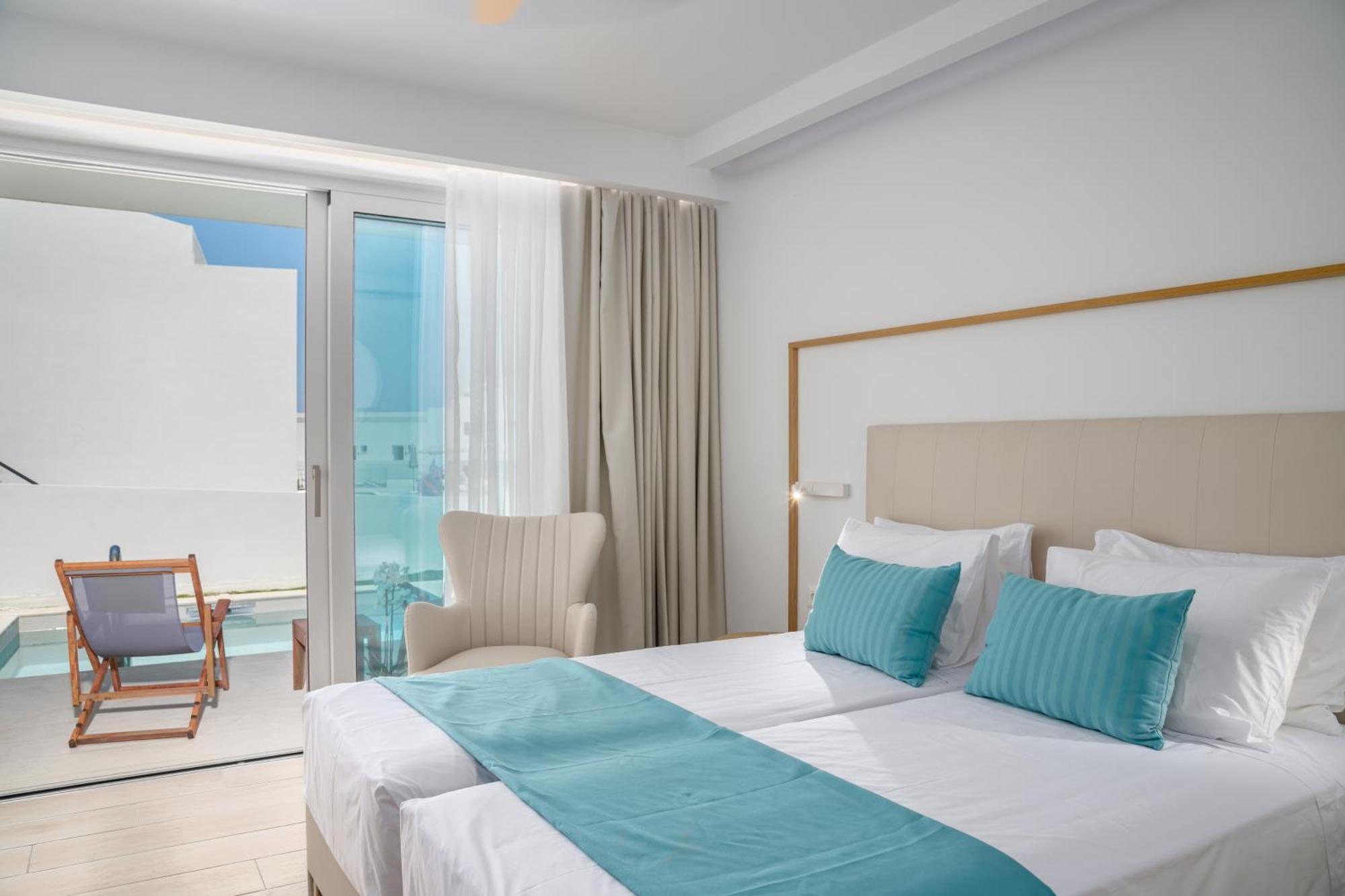 Mirage Bleu Hotel Tragaki Bagian luar foto